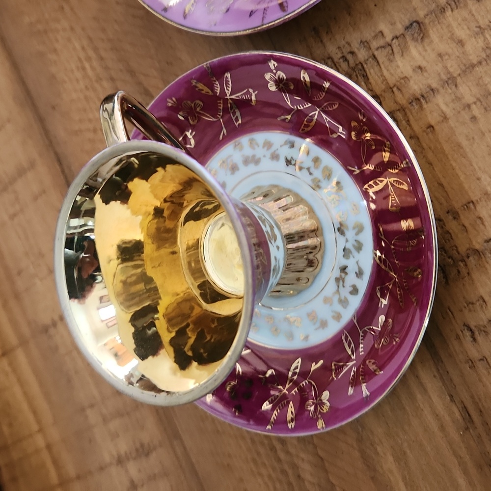 Vintage demitasse lusterware tea & saucer set - Picture 8 of 8